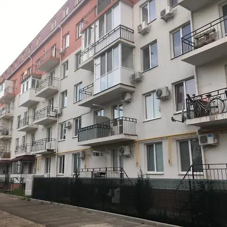 Apartamento у моря, тихий район, все удобства, недалеко до пляжа, до центра города 20 мин Odessa